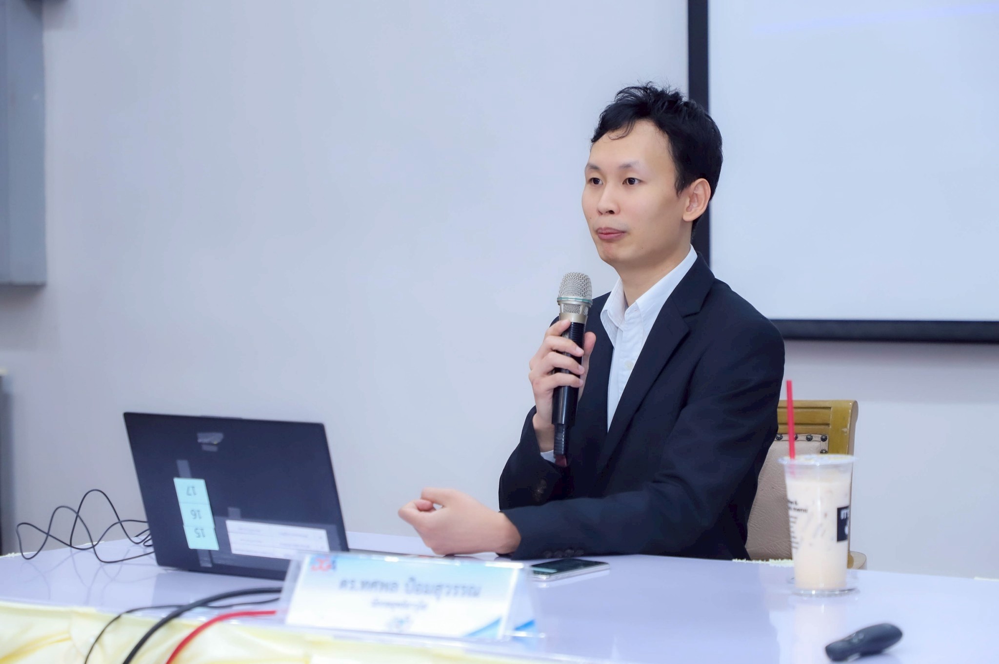 title - เข้าร่วมโครงการฝึกอบรมเชิงปฏิบัติการ หลักสูตร การพัฒนาทักษะการใช้เครื่องมือดิจิทัลเพื่อการปฏิบัติงานภาครัฐ ปีงบประมาณ พ.ศ. 2569